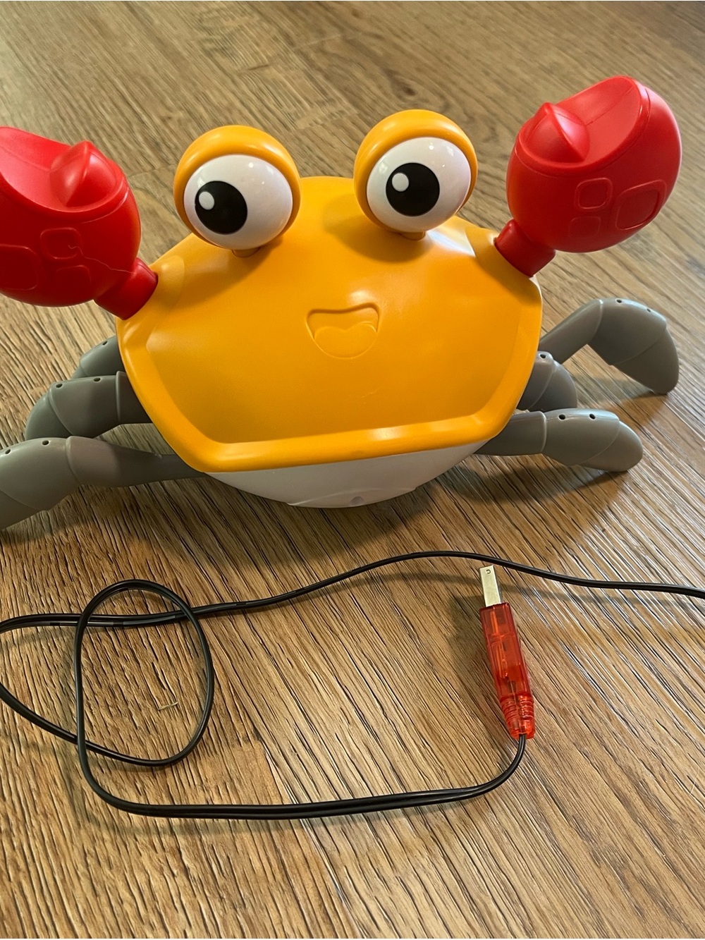 Crawling Crab Toy with Music, Yellow and Red, with Charging Cord